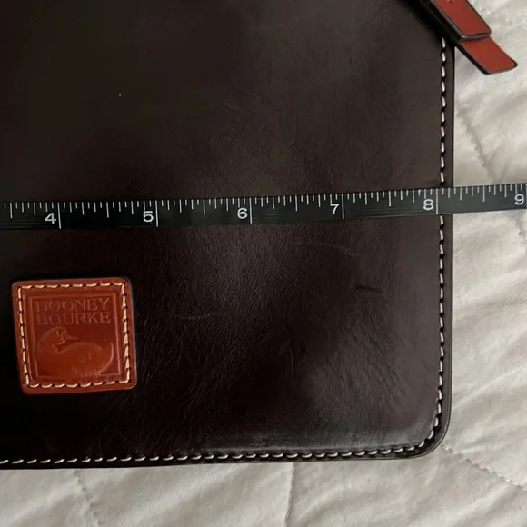 Dooney & Bourke Leather Crossbody Bag dark chocolate brown - Picture 14 of 16